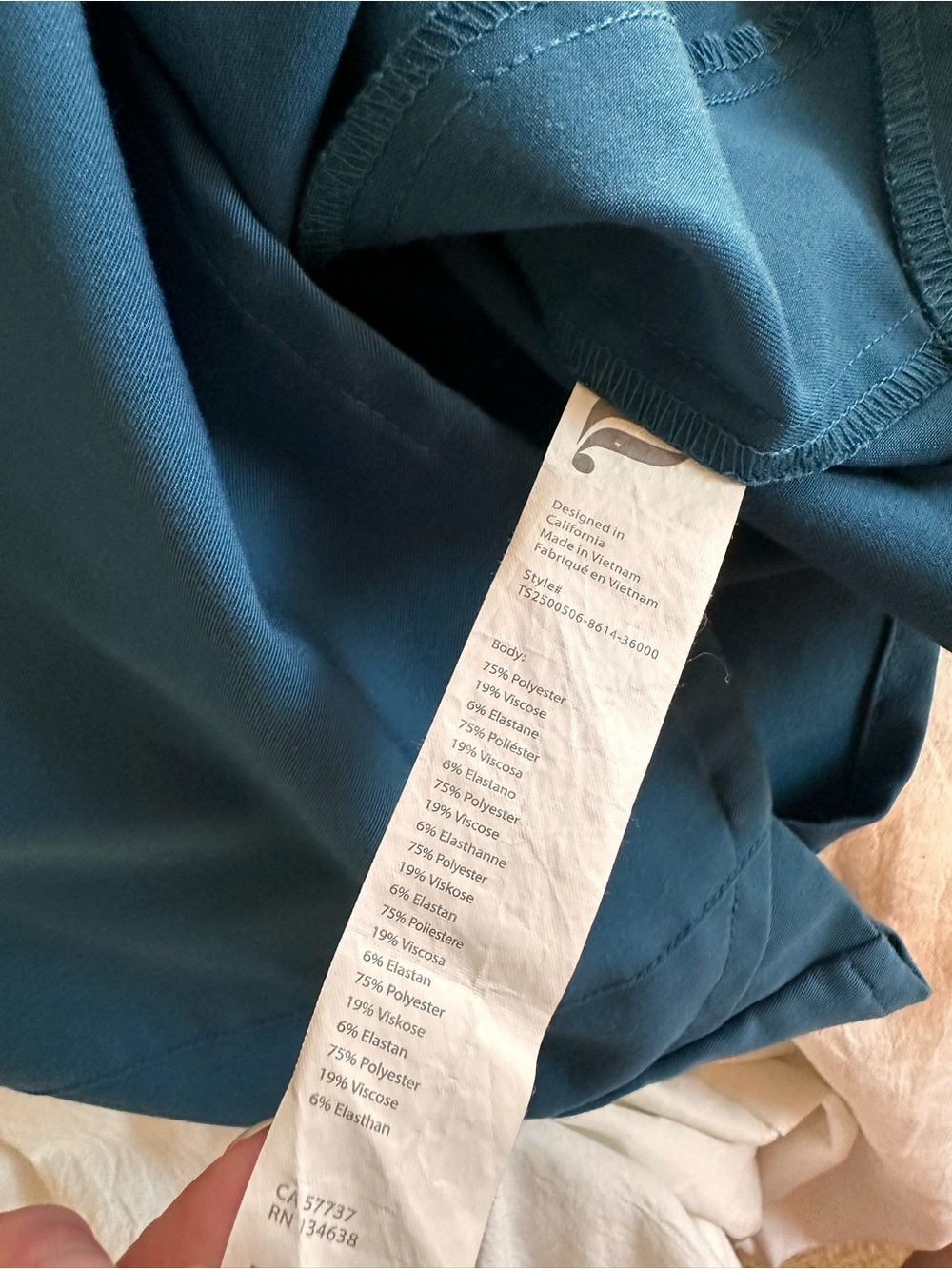 Fabletics scrub top + joggers set Caribbean blue size L - Picture 6 of 9